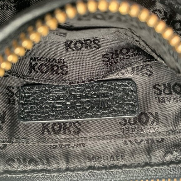 Michael Kors Black Pebbled Leather Wristlet Clutch Bag – Gold Plate Logo, Zip - Picture 4 of 6